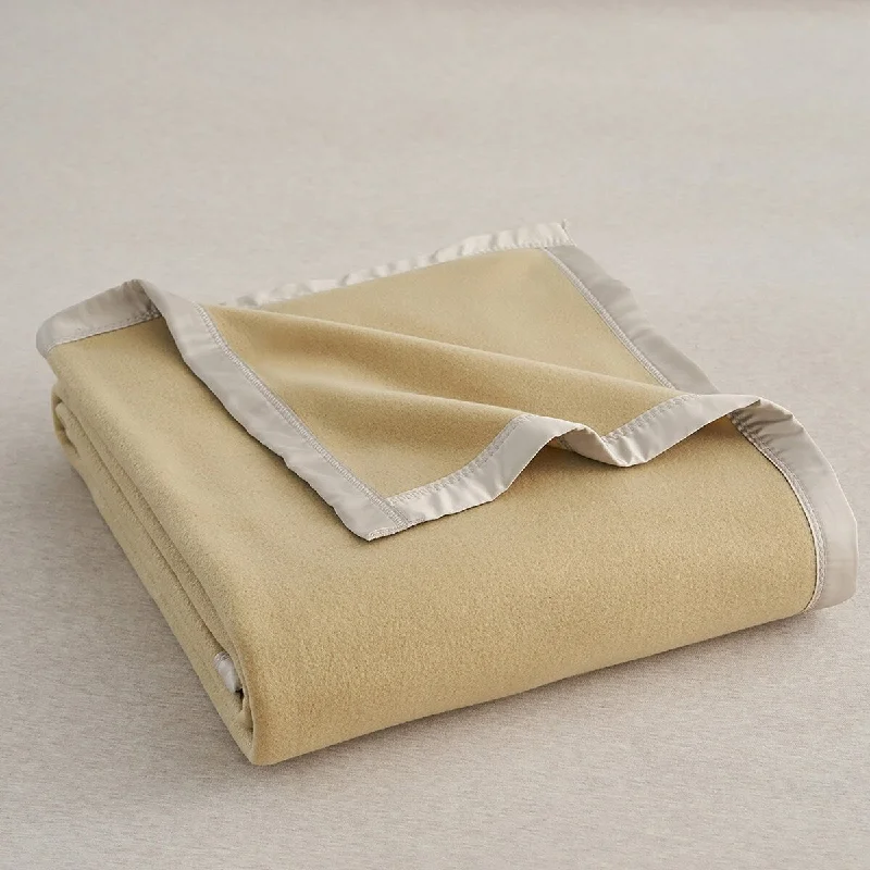 Pale Khaki