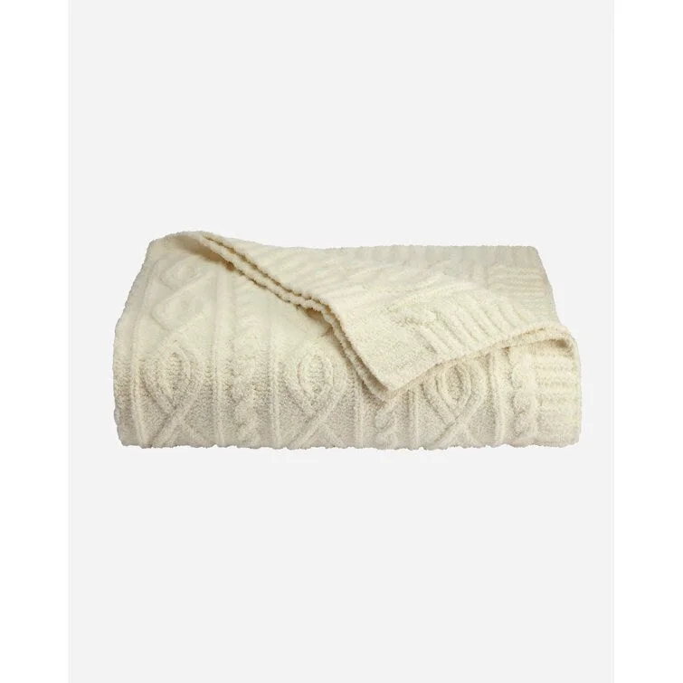 Chenille blankets with a thick and fuzzy textureChenille blankets with a thick and fuzzy textureSplendid Cableknit Plush Throw Chenille blankets with a thick and fuzzy textureChenille blankets with a thick and fuzzy textureSplendid Cableknit Plush Throw