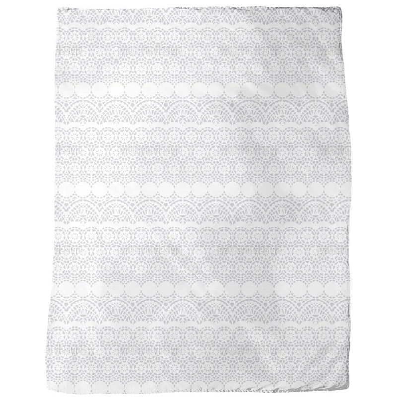 Linen blankets with a rustic and textured lookLinen blankets with a rustic and textured lookAlhambra White Fleece Blanket
