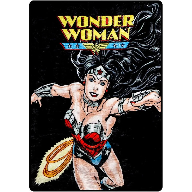 Wool blankets with natural warmth and insulationWool blankets with natural warmth and insulationDC Faux Fur Blanket, Wonder Woman Flight