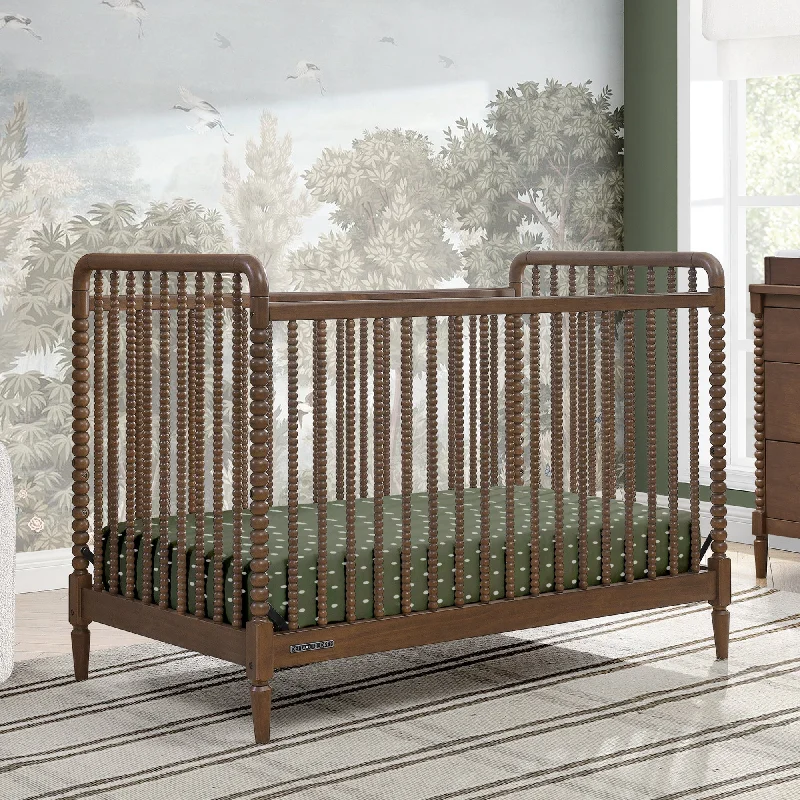 Queen - size mattresses for couples and standard bedroomsSaint 4-in-1 Convertible Crib Queen - size mattresses for couples and standard bedroomsSaint 4-in-1 Convertible Crib