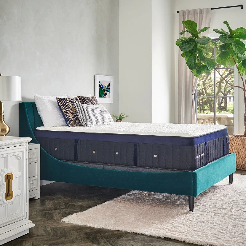 Latex mattresses with natural bounce and breathabilityStearns & Foster Lux Estate 15-inch Cushion Firm Hybrid Mattress Set Latex mattresses with natural bounce and breathabilityStearns & Foster Lux Estate 15-inch Cushion Firm Hybrid Mattress Set