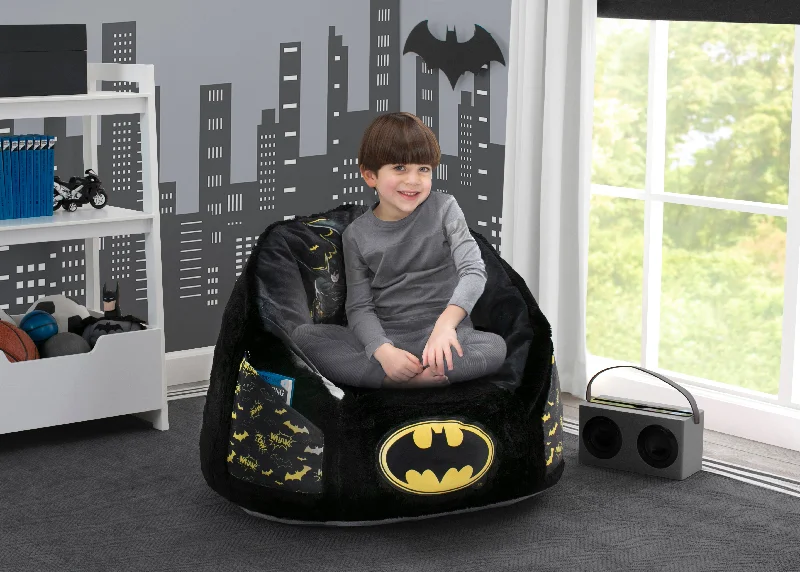 Latex mattresses with natural bounce and breathabilityBatman Cozee Fluffy Chair, Kid Size (For Kids Up To 10 Years Old) Latex mattresses with natural bounce and breathabilityBatman Cozee Fluffy Chair, Kid Size (For Kids Up To 10 Years Old)