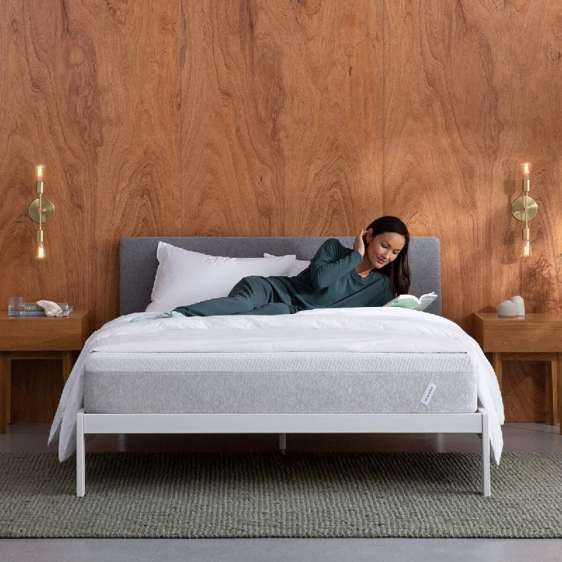 Wool - filled mattresses for natural insulation and moisture - wickingThe Tuft & Needle Original Refresh Mattress in a Box Wool - filled mattresses for natural insulation and moisture - wickingThe Tuft & Needle Original Refresh Mattress in a Box