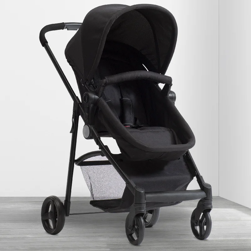 Wool - filled mattresses for natural insulation and moisture - wickingClassic Tour Plus Stroller Wool - filled mattresses for natural insulation and moisture - wickingClassic Tour Plus Stroller