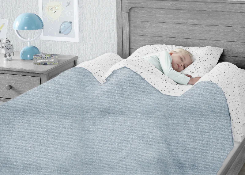 Queen - size mattresses for couples and standard bedroomsInflatable Bed Rails for Toddlers & Kids with Foot Pump (2 Pack) Queen - size mattresses for couples and standard bedroomsInflatable Bed Rails for Toddlers & Kids with Foot Pump (2 Pack)