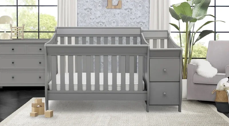 Hybrid mattresses combining foam and innerspring technologyBentley Crib and Changer Collection